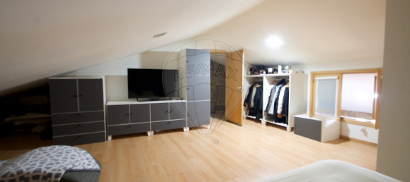 3 bedrooms House in Porto, Portugal No. 30095 11