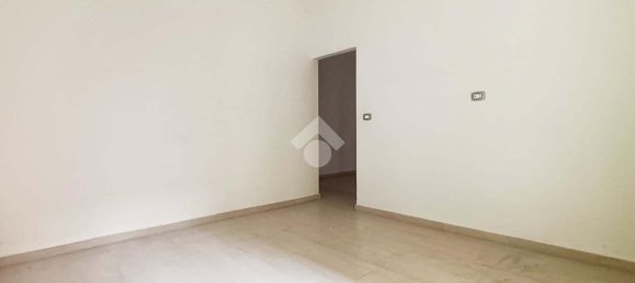 3-Zimmer Wohnung in Naples, Italy, Nr. 40131 18