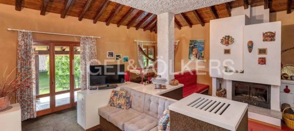 4 غرف نوم فيلا في Abbadia Lariana, Italy رقم 125868 5