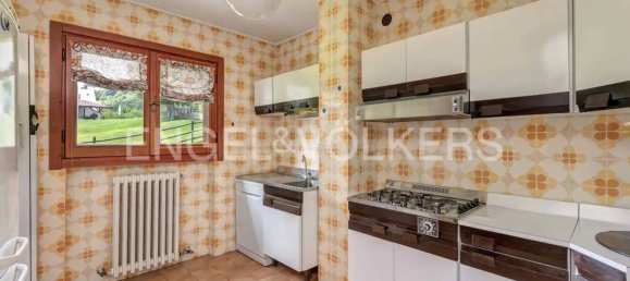 4 غرف نوم فيلا في Abbadia Lariana, Italy رقم 125868 11