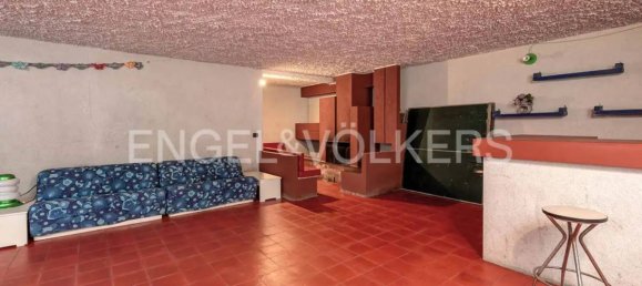 4 غرف نوم فيلا في Abbadia Lariana, Italy رقم 125868 20