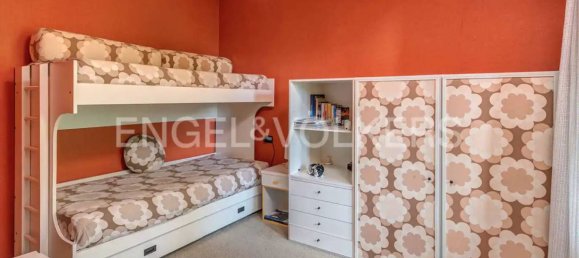 4 غرف نوم فيلا في Abbadia Lariana, Italy رقم 125868 17