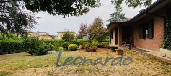 5 rooms Villa in Vigolzone, Italy No. 115697 3