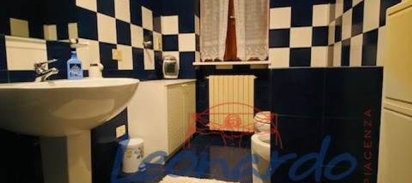 5 rooms Villa in Vigolzone, Italy No. 115697 33