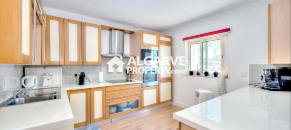 4 Schlafzimmer Villa in Quarteira, Portugal, Nr. 259196 3