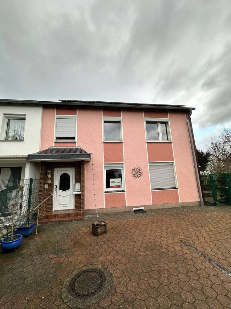 2 chambres Maison de ville à Essen, Germany No. 334838