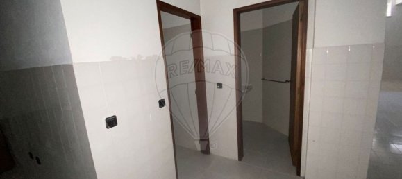 200m² Warehouse in Ourem, Portugal No. 65807 21