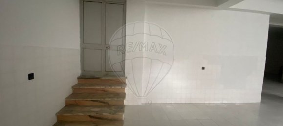 200m² Warehouse in Ourem, Portugal No. 65807 10