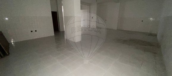 200m² Warehouse in Ourem, Portugal No. 65807 18