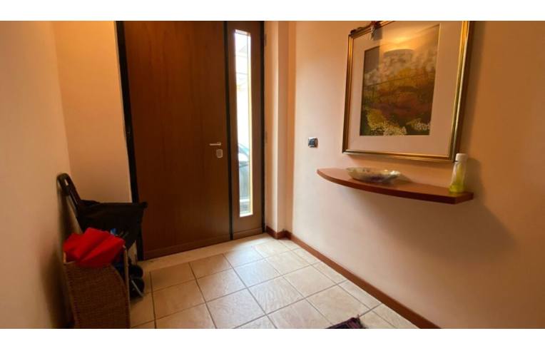 Casa de 4 habitaciónes en Cassano delle Murge, Italy No. 350035