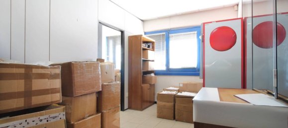 5غرفة عقار تجاري في San Benedetto del Tronto, Italy رقم 180908 14