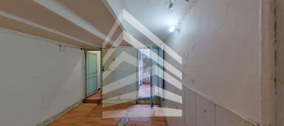 2 bedrooms Apartment in Ciutat Vella, Spain No. 143809 4