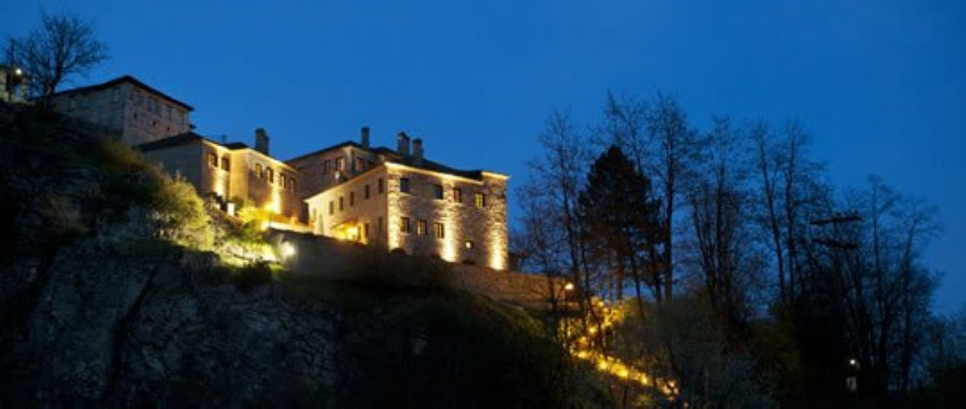 1000m² Townhouse in Ioannina, Greece No. 4855