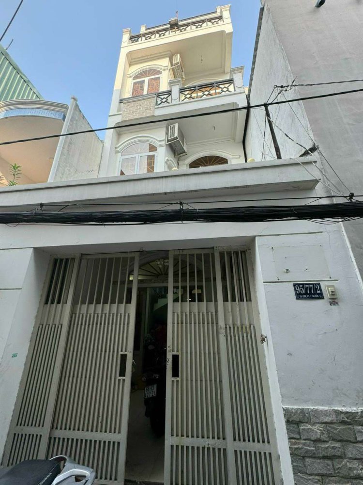 Stadthaus in District 7, Vietnam 50.4m², Nr. 15774