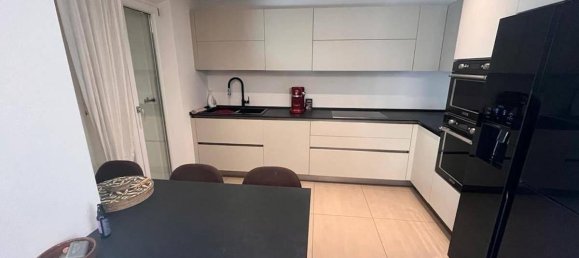 6 rooms Villa in Montignoso, Italy No. 36648 8