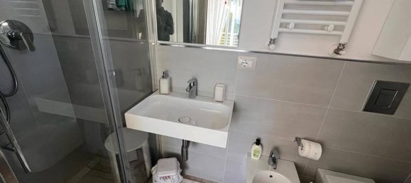 6 rooms Villa in Montignoso, Italy No. 36648 15