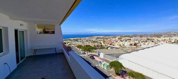 2 bedrooms Apartment in Adeje, Spain No. 235539 3