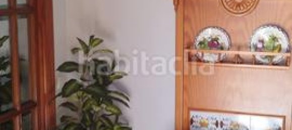 4 bedrooms House in La Carlota, Spain No. 165013 9