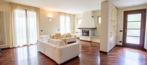 Villa T4 em Ello, Italy N.º 106749 5