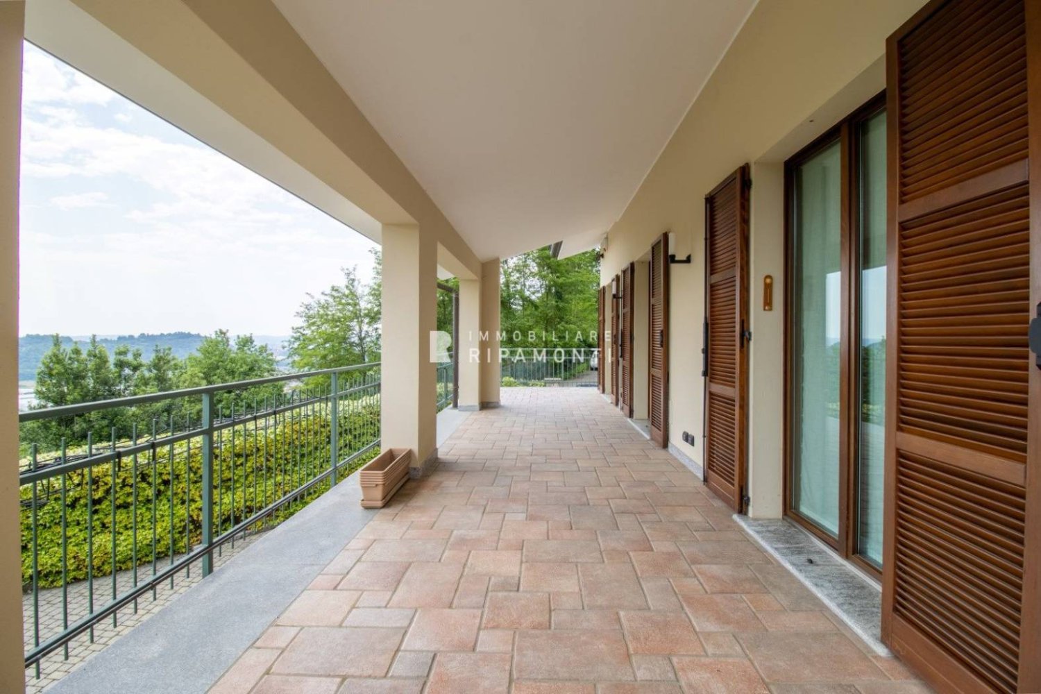 Villa T4 em Ello, Italy N.º 106749