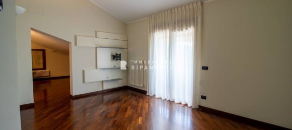 Villa T4 em Ello, Italy N.º 106749 12