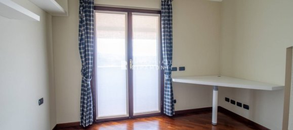 Villa T4 em Ello, Italy N.º 106749 16