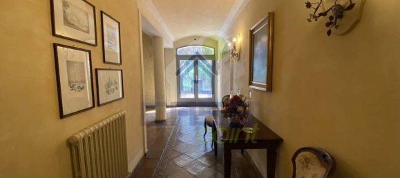 4 bedrooms Villa in Luzzara, Italy No. 128243 8