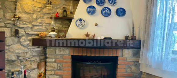 Дом с 2 спальнями в Фаббрика Куроне, Италия № 277256 5