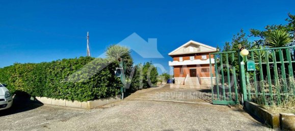 2 bedrooms Villa in Foggia, Italy No. 372854 35