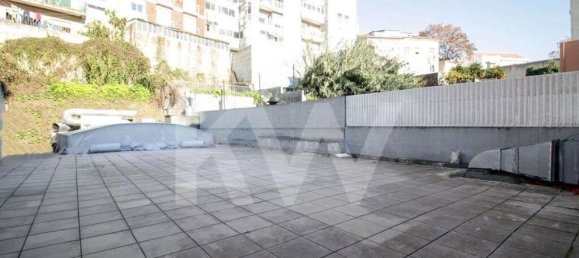 542m² Building in Coimbra, Portugal No. 65510 10