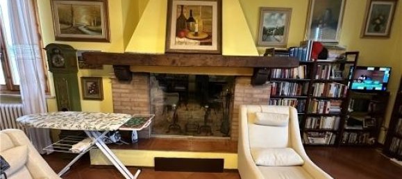 8 rooms House in Montespertoli, Italy No. 32612 9