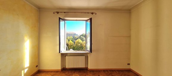 4 rooms Apartment in Biella, Italy No. 178648 21