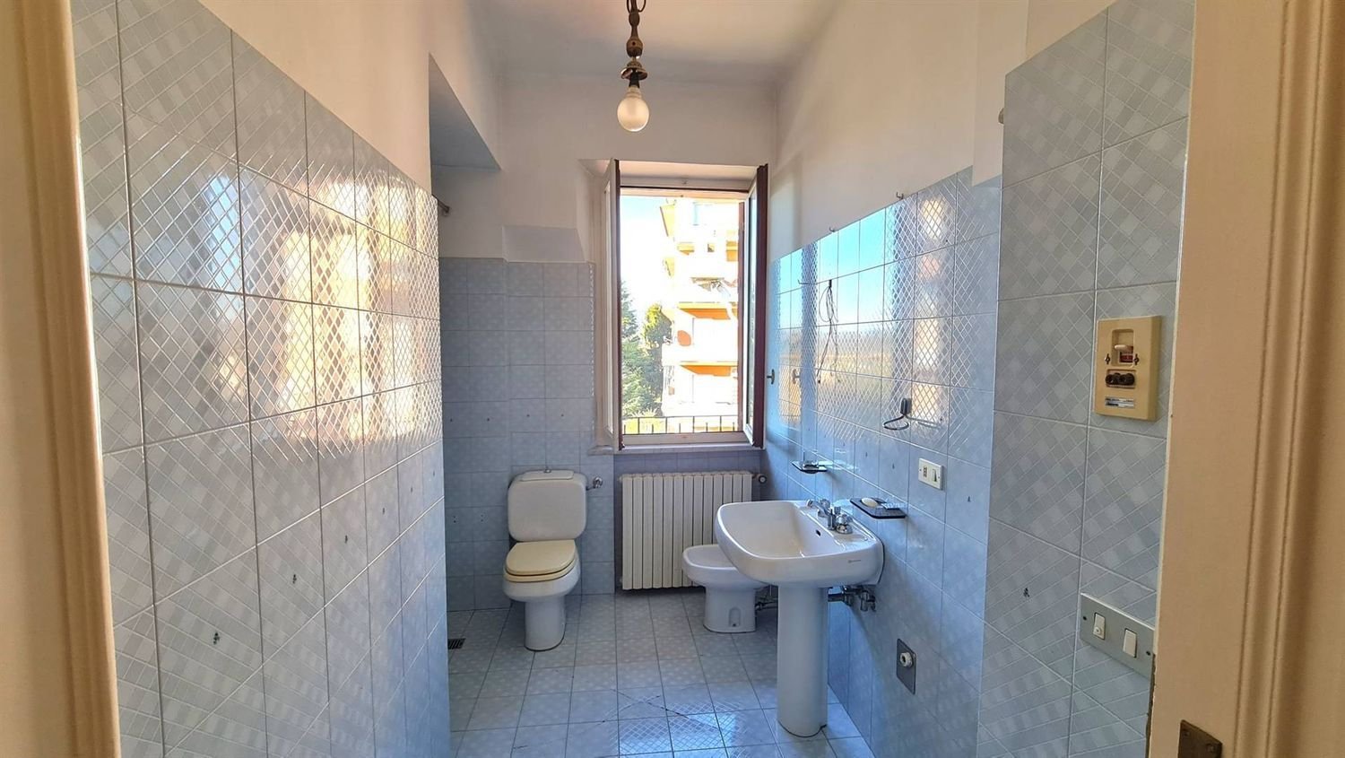 4 rooms Apartment in Biella, Italy No. 178648