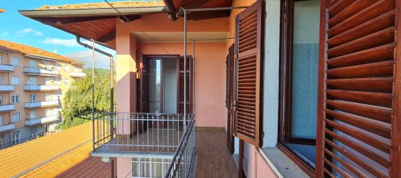 4 rooms Apartment in Biella, Italy No. 178648 9