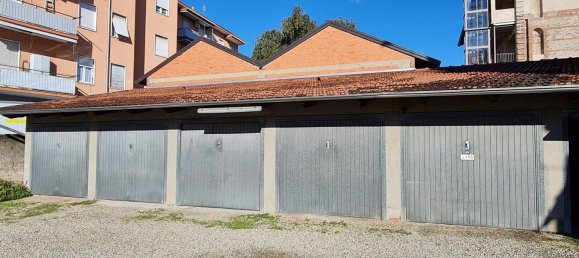 4 rooms Apartment in Biella, Italy No. 178648 4