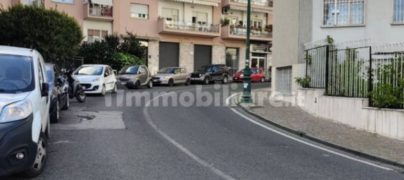 18m² Parking in Naples, Italy No. 111816 10