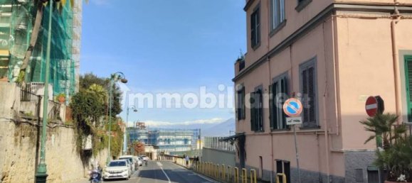 18m² Parking in Naples, Italy No. 111816 18