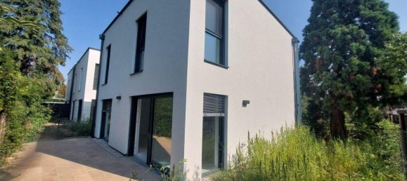 Casa de 4 habitaciónes en Maria-Lanzendorf, Austria No. 120442 2