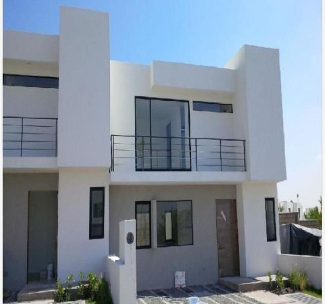 3 bedrooms House in Queretaro, Mexico No. 152034