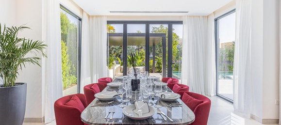 Вилла с 4 спальнями в Jumeirah Islands, ОАЭ № 18596 15