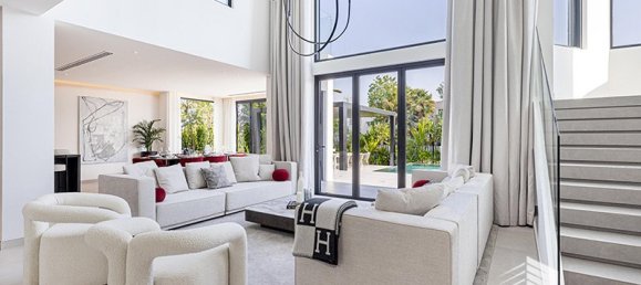 Вилла с 4 спальнями в Jumeirah Islands, ОАЭ № 18596 10