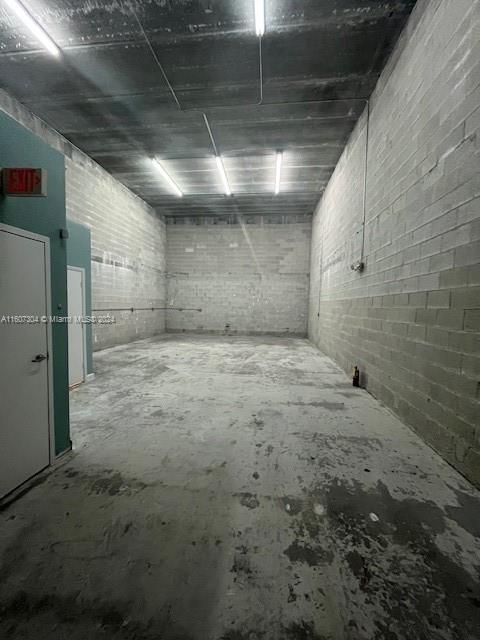 Land for rent in Miami, Miami-Dade, Florida, USA № 614047