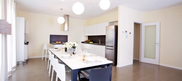 4 Schlafzimmer Villa in Sala Comacina, Italy, Nr. 53435 2