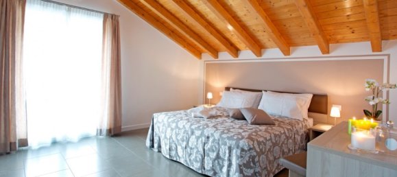 4 Schlafzimmer Villa in Sala Comacina, Italy, Nr. 53435 28