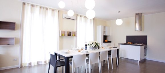 4 Schlafzimmer Villa in Sala Comacina, Italy, Nr. 53435 9