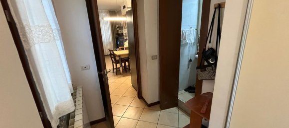 3 rooms House in Galliate, Italy No. 271664 3