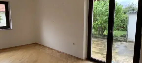 3 bedrooms Townhouse in Schweinfurt, Germany No. 21356 10