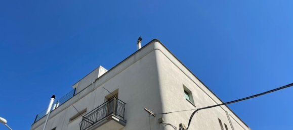 Квартира с 3 комнатами в Челье Мессапика, Италия № 113442 5