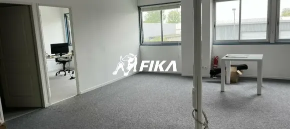 Propiedad comercial en Pechbonnieu, France 486 m² No. 346132 6