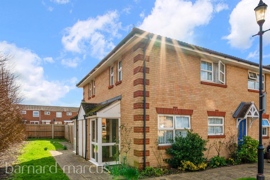 1 bedroom House in London, United Kingdom No. 9659